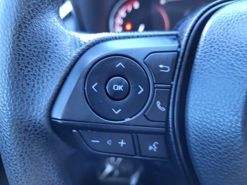 Used 2023 Toyota RAV4 XLE image 26