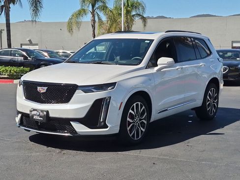 Used 2023 Cadillac XT6 Sport w/ Technology Package AWD/4WD image 5