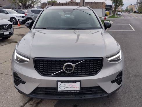 New 2025 Volvo XC40 B5 Ultra w/ Climate Package image 5