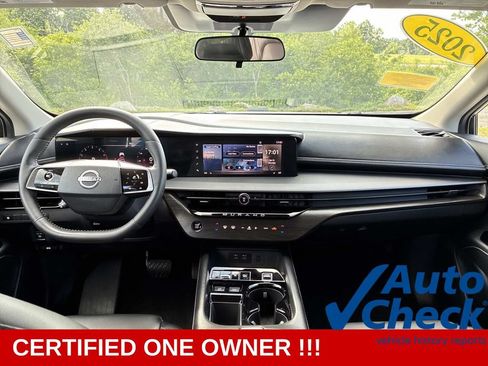 Certified 2025 Nissan Murano SV AWD/4WD image 18