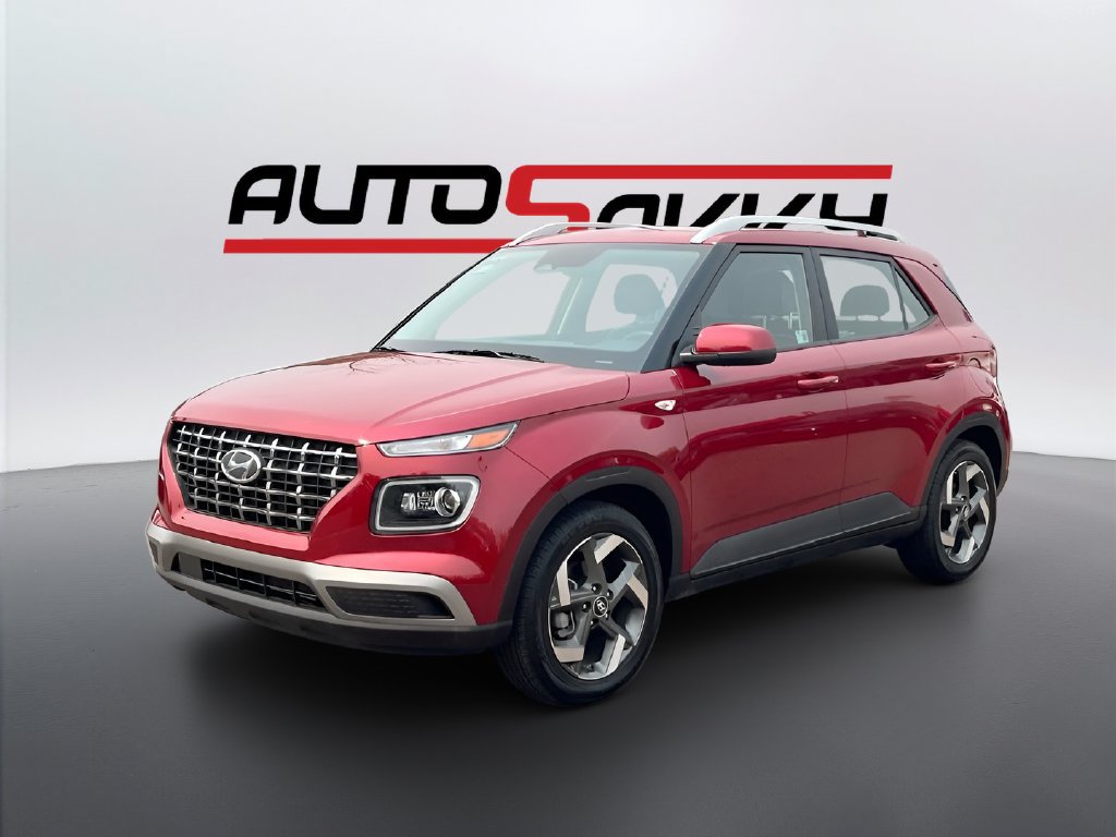Used 2025 Hyundai Venue Limited FWD image 3