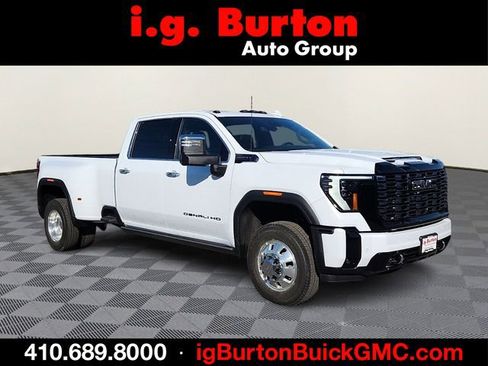 New 2026 GMC Sierra 3500 Denali Ultimate w/ LPO, Black Badging Package AWD/4WD image 1