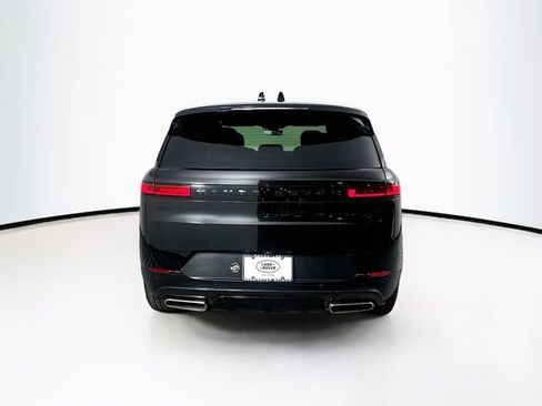 Used 2025 Land Rover Range Rover Sport SE image 30