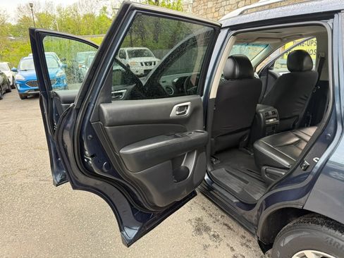 Used 2016 Nissan Pathfinder SL w/ SL Premium Package AWD/4WD image 24
