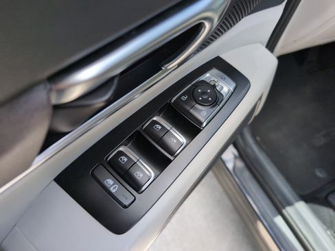 Used 2022 Kia Telluride EX w/ EX Premium Package FWD image 15