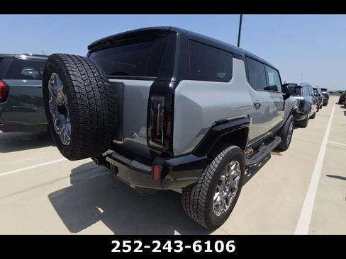 Used 2025 GMC Hummer EV 3X AWD/4WD image 6