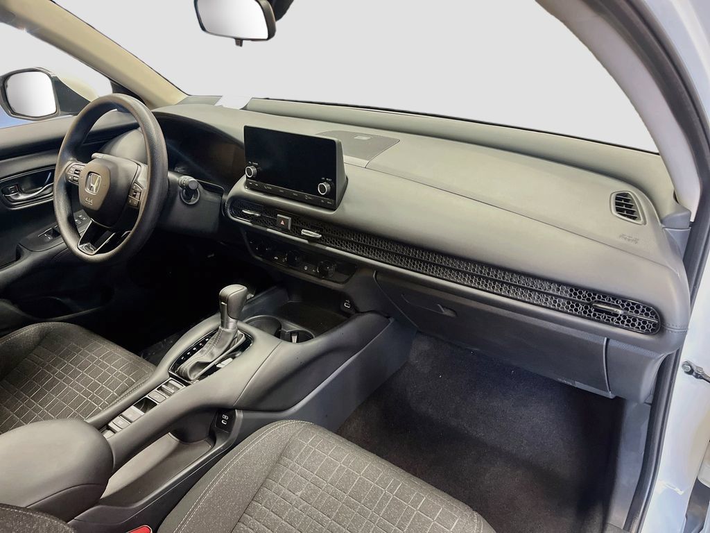 Used 2025 Honda HR-V LX image 26