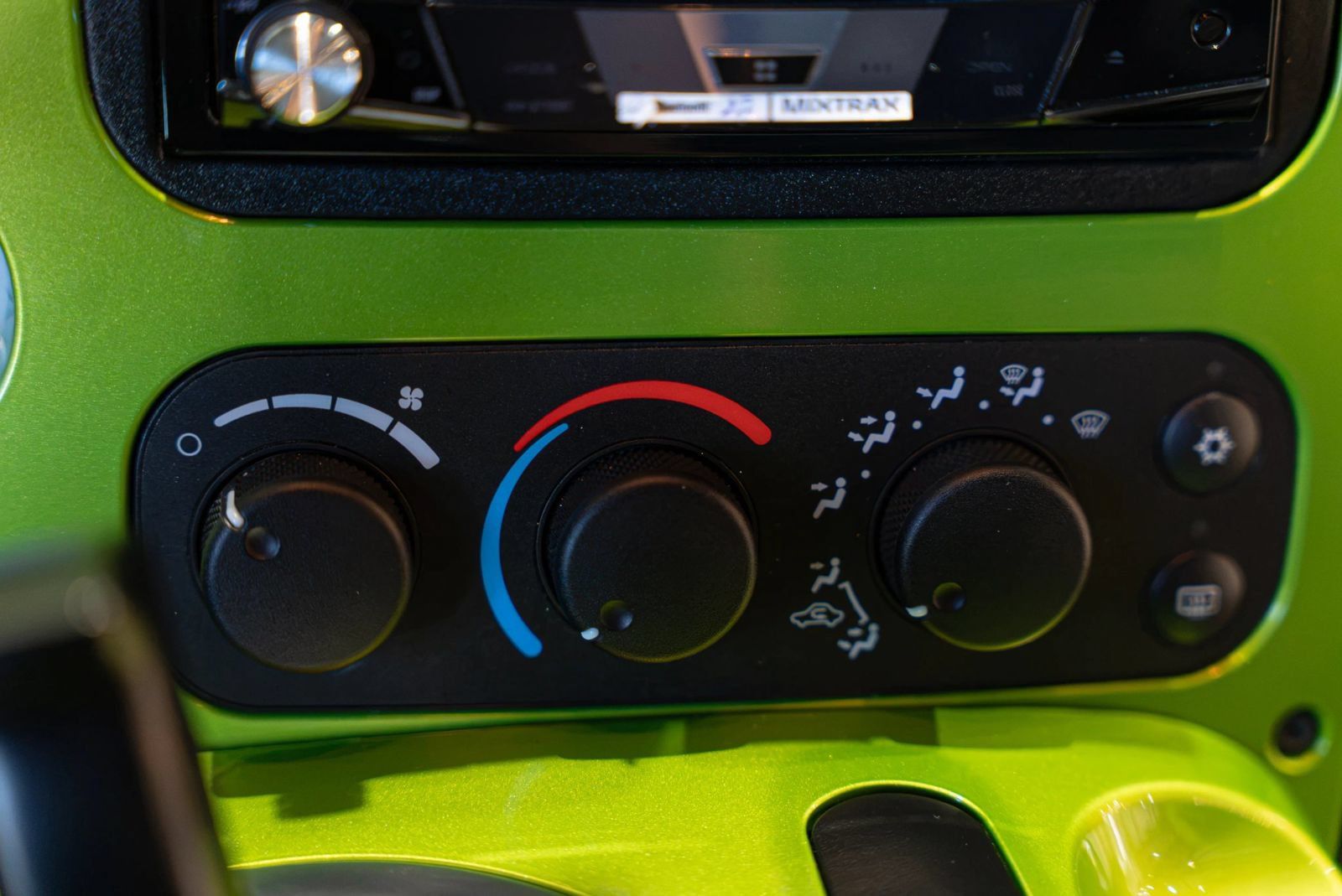 Used 2010 Dodge Viper SRT-10 RWD image 40