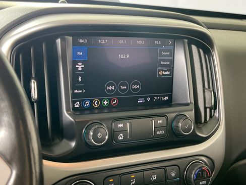 Used 2020 Chevrolet Colorado ZR2 image 14