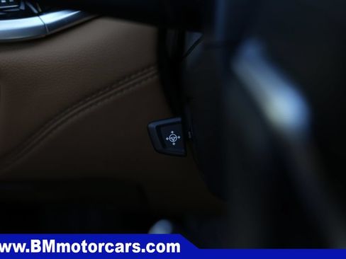 Used 2020 BMW 750i xDrive w/ Cold Weather Package AWD/4WD image 61