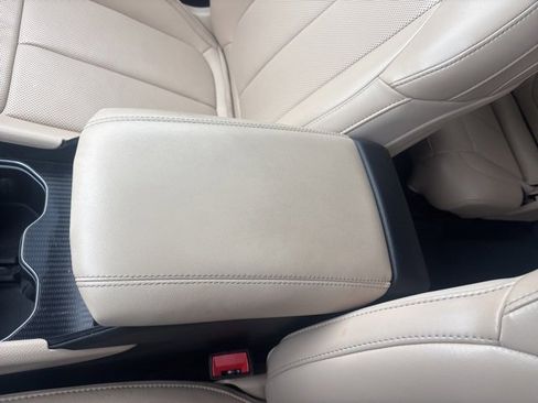 Used 2024 Jeep Grand Cherokee L Limited w/ Luxury Tech Group II image 22