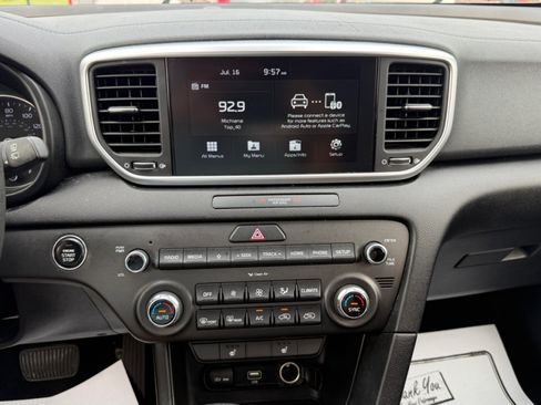 Used 2022 Kia Sportage LX w/ LX AWD Value Edition Package image 12