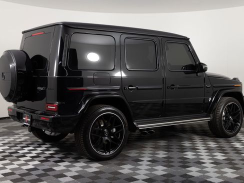 Used 2025 Mercedes-Benz G 63 AMG 4MATIC image 8