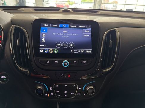 Used 2023 Chevrolet Equinox RS image 10