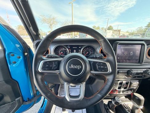 Used 2022 Jeep Gladiator Mojave w/ Trailer Tow Package image 14