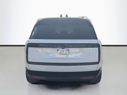 New 2026 Land Rover Range Rover SE image 4