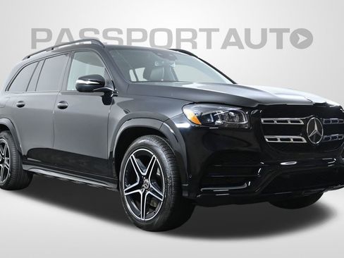 Used 2022 Mercedes-Benz GLS 450 4MATIC image 3