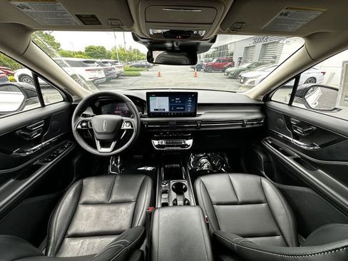 Certified 2024 Lincoln Corsair AWD image 16