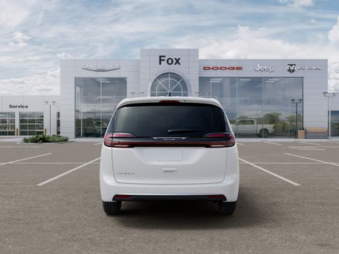 New 2027 Chrysler Pacifica Select w/ Family Tech Group FWD image 7
