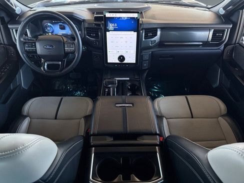 Used 2024 Ford F150 Lightning Platinum image 14