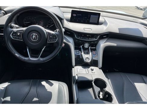 Used 2023 Acura TLX w/ Technology Package image 14