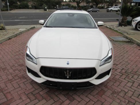 Used 2022 Maserati Quattroporte Modena image 61