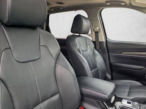 Used 2022 Kia Telluride SX w/ Nightfall Edition Package image 22