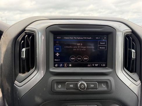 Used 2024 GMC Sierra 1500 Pro w/ X31 Off-Road Package AWD/4WD image 11