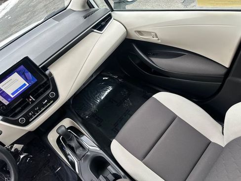 Certified 2023 Toyota Corolla LE image 24