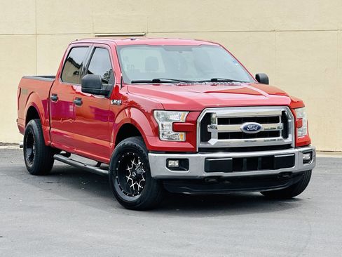 Used 2015 Ford F150 XLT AWD/4WD image 1