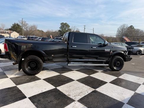 Used 2017 RAM 3500 Laramie Longhorn image 6