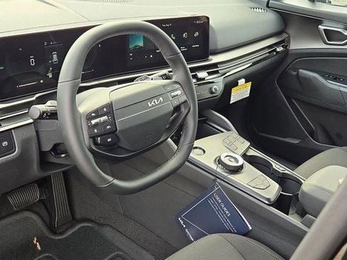 New 2026 Kia Sportage LX image 15