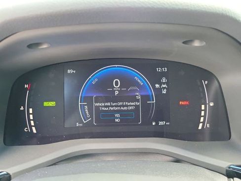 Used 2026 Toyota Camry SE image 10