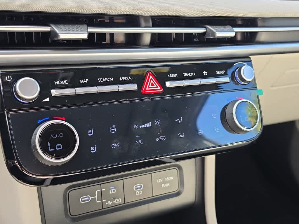 New 2026 Hyundai Tucson Limited FWD image 32