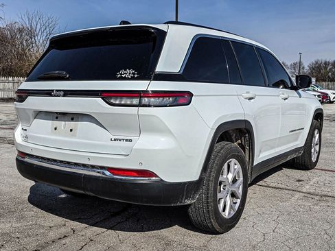 Used 2022 Jeep Grand Cherokee Limited image 6