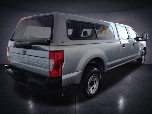 Used 2022 Ford F250 XL w/ Power Equipment Group RWD image 5