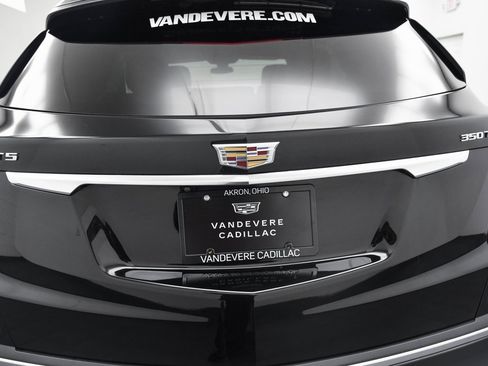 Used 2022 Cadillac XT5 Premium Luxury image 6