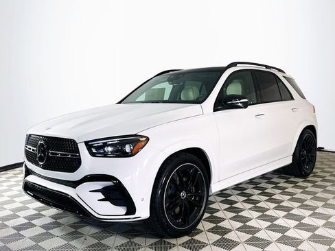 New 2026 Mercedes-Benz GLE 580 4MATIC image 3