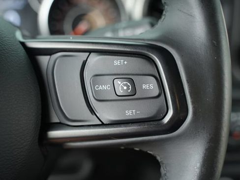 Used 2019 Jeep Wrangler Unlimited Sport S AWD/4WD image 32