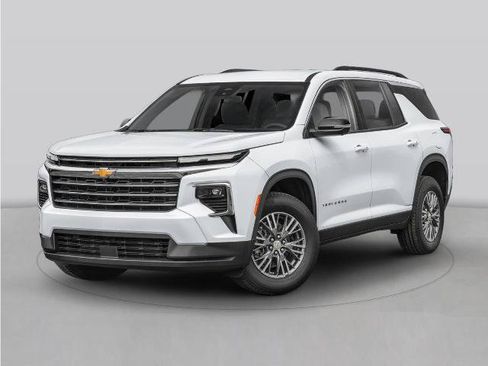 New 2026 Chevrolet Traverse LT w/ Sun and Wheel Package AWD/4WD image 1
