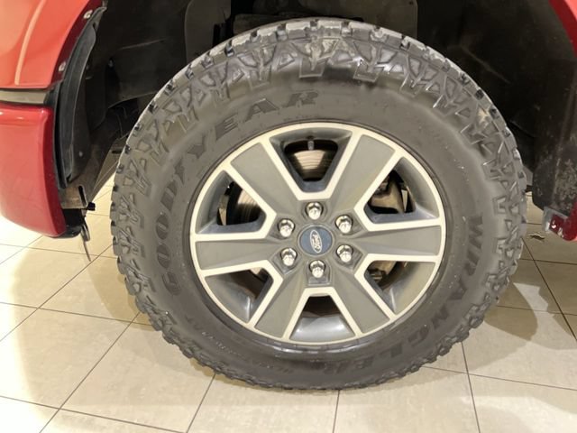 Used 2015 Ford F150 XLT w/ Equipment Group 302A Luxury AWD/4WD image 27
