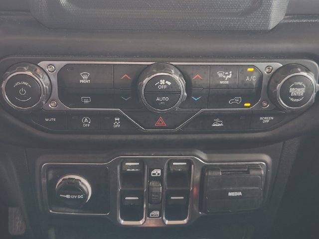 Used 2020 Jeep Gladiator Sport w/ Quick Order Package 24S AWD/4WD image 17