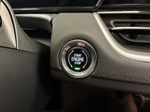 Used 2025 Chevrolet TrailBlazer LT w/ Convenience Package image 27