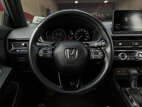 Used 2025 Honda Civic Sport image 29