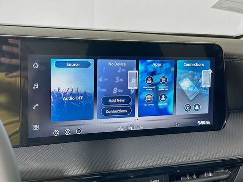 New 2026 Nissan Kicks SR w/ Cold Weather Package image 13