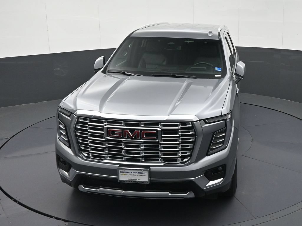 Used 2025 GMC Yukon Denali AWD/4WD image 31