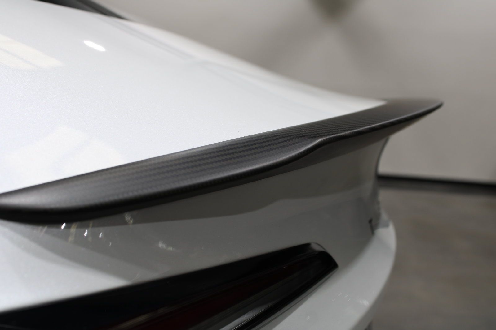 Used 2024 Tesla Model 3 Performance AWD/4WD image 10