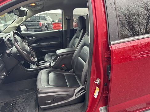 Used 2020 GMC Canyon All Terrain w/ Trailering Package image 12