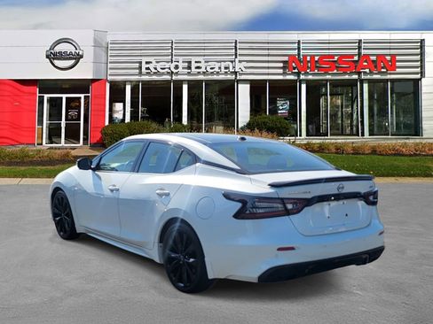 Used 2023 Nissan Maxima SR w/ Sport Mat Group FWD image 6