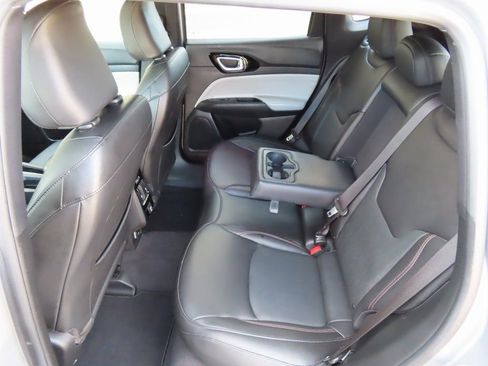 Used 2023 Jeep Compass Limited AWD/4WD image 27